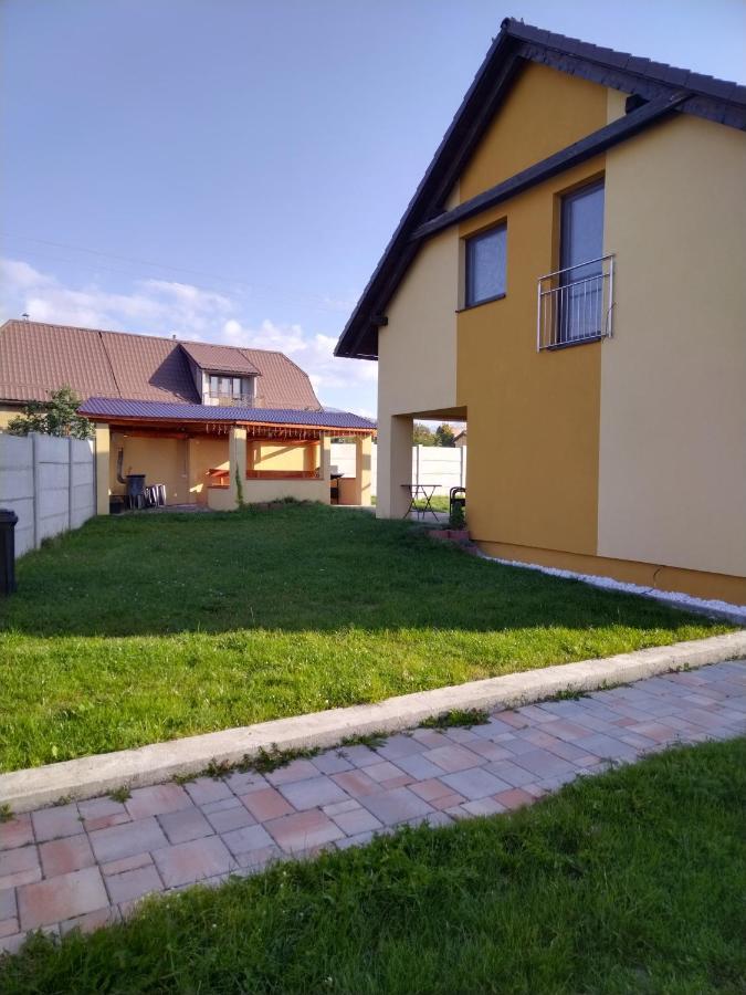 Ubytovanie V Sukromi Horec Liptovsky Mikulas Exterior photo